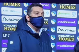 "Γίνονται πράγματα και θαύματα..."