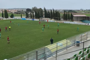 Eπτά γκολ, ανατροπή και πρώτο βήμα για Ονήσιλο! (φώτος)