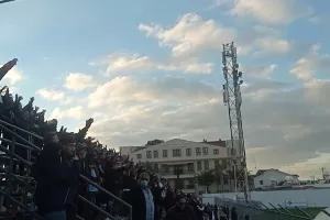 Βυσσινί πάρτι... στην Αραδίππου! (Φώτος/Βίντεος kerkida)