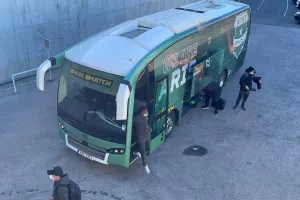 Πάρκαρε... το λεωφορείο του Άρη (βίντεο/φώτος)
