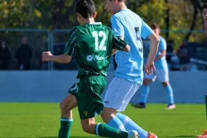 Δράση στο ανανεωμένο τεχνητό χλοοτάπητα (φώτος)