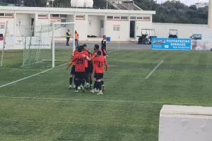 Πορτοκαλί... έκπληξη έριξε από την κορυφή την Ένωση! (φώτος)