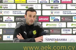 Καταλά: "Έχει βελτιωθεί αρκετά ο Εθνικός, όλοι δικαιούνται να ονειρεύονται"