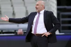 Αλλαγή ημέρας για το ντέρμπι ΑΕΚ-ΠΑΟΚ