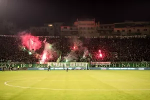 Θ13: «Μέτρα πανικού, έχετε χάσει τη μπάλα - Όλοι έξω από τη Λεωφόρο»