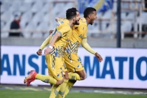 ΑΠΟΕΛ - Δόξα: Νατέλ και Μάγκλιτσα... καθάρισαν! (φώτος)