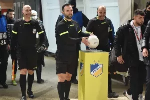 ΑΠΟΕΛ - Ολυμπιακός: Η γκολάρα Εφραίμ έδωσε προβάδισμα! (φώτος)