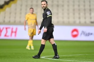 ΑΠΟΕΛ - Ολυμπιακός: Η γκολάρα Εφραίμ έδωσε προβάδισμα! (φώτος)