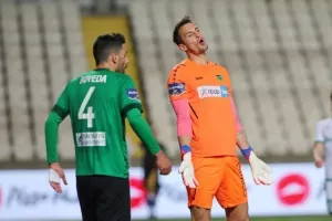 Ομόνοια-Ολυμπιακός: Τρίποντο... επιστροφή με Φώτη Παπουλή! (φώτος)