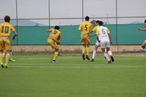 Κ16 ΑΠΟΕΛ - ΑΕΚ (φωτορεπορτάζ)