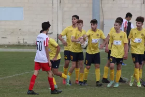 Κ15 ΑΕΛ-Νέα Σαλαμίνα (Φωτορεπορτάζ)