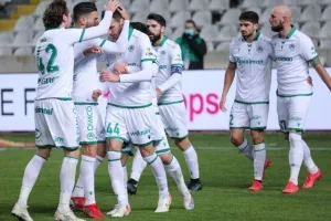 Ομόνοια - ΠΑΕΕΚ: Όγδοη νίκη... με το κεφάλι του Τσέποβιτς! (φώτος)