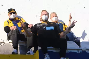 (ΑΕΛ) Παράδειγμα προς μίμηση...