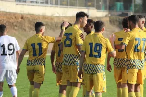 Κ19 ΑΠΟΕΛ - Εθνικός Άχνας (φωτορεπορτάζ)
