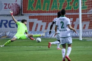 Π.Ο Ξυλοτύμπου -Ομόνοια: Στο... φινάλε περίπατος και πρόκριση από τη Λάρνακα (φώτος)