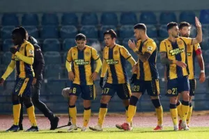 Άρης-ΑΕΛ: Εκτέλεσαν και κράτησαν οι νέοι… «Λέοντες»! (φώτος)