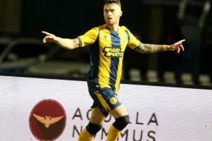 Άρης-ΑΕΛ: Εκτέλεσαν και κράτησαν οι νέοι… «Λέοντες»! (φώτος)