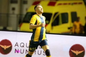 Άρης-ΑΕΛ: Εκτέλεσαν και κράτησαν οι νέοι… «Λέοντες»! (φώτος)