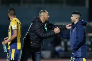 Άρης-ΑΕΛ: Εκτέλεσαν και κράτησαν οι νέοι… «Λέοντες»! (φώτος)