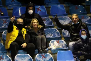 (Φωτορεπορτάζ) Ο κόσμος στο "Τσίρειο"
