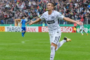 "Μπαμ" με Mijat Gacinovic! 
