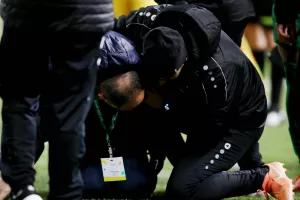 Στο έδαφος (για λίγο) ο Λιάσος