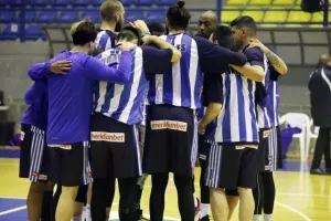 Επιστροφή στις νίκες για ΑΠΟΕΛ (φώτος)