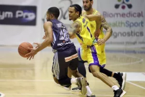 Επιστροφή στις νίκες για ΑΠΟΕΛ (φώτος)