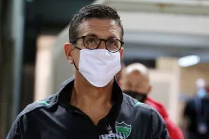 Ανάρτηση Τορναρίτη - "Προχωράμε σε καινούργιους σχεδιασμούς" 
