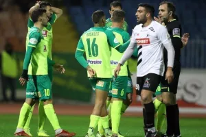 ΠΑΕΕΚ - ΑΕΚ: Έγινε του… πέναλτι και Κερυνειώτικο μπλοκ!