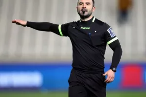 ΑΠΟΕΛ - Ολυμπιακός: Η γκολάρα Εφραίμ έδωσε προβάδισμα! (φώτος)