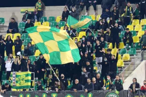 "Ελάτε, για κιτρινοπράσινη κουβέντα και άφθονη μπύρα"
