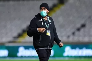 Ομόνοια-Ολυμπιακός: Τρίποντο... επιστροφή με Φώτη Παπουλή! (φώτος)