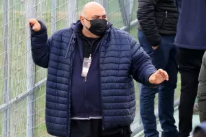 Συμβιβασμός και θα... λύσουν τις διαφορές τους στο "Τάσος Μάρκου" (φώτος)