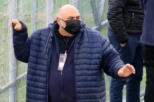 "Δεν ανέχομαι να σπιλώνουν το όνομα της ομάδας"