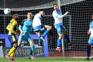 Απόλλων - ΑΕΛ: Ο Ντιγκινί είναι εδώ και έδωσε προβάδισμα! (φώτος)