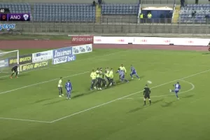 Το 1-1 με φάουλ του Πόποβιτς! (βίντεο)