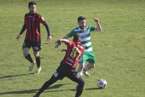 Ομόνοια 29Μ - Καρμιώτισσα: "Χ"άρηκαν... οι γηπεδούχοι! (Φώτος)
