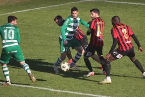 Ομόνοια 29Μ - Καρμιώτισσα: "Χ"άρηκαν... οι γηπεδούχοι! (Φώτος)