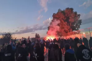 ΜΑΧΗΤΕΣ/ Συνόδευσαν την αποστολή και... ντόπαραν τους παίκτες! (Φώτος)