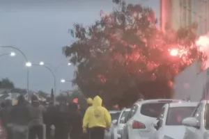 ΑΕΛ/ Προπόνηση με οργανωμένους... πριν τον Απόλλωνα! (Φώτος/Βίντεο)
