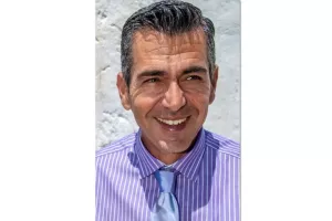 Η Αναγέννηση αποχαιρετά τον Γιάννο Αβραάμ