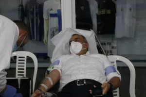 Αιμοδοσία εις μνήμη Κίκη Κυριάκου με παρουσία του Μιχάλη Χατζηπαντέλα (φώτος)
