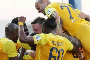 ΦΩΤΟΣ ρετρό με Άρη 