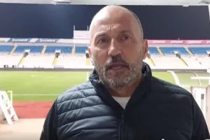 "Είδα ομαδικό πνεύμα, χαρούμενα πρόσωπα στα αποδυτήρια" 