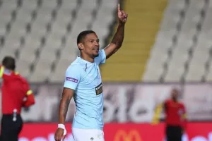 Ολυμπιακός-Πάφος FC: Ένα λάθος, τρεις βαθμοί! (φώτος)