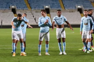 Ολυμπιακός-Πάφος FC: Ένα λάθος, τρεις βαθμοί! (φώτος)