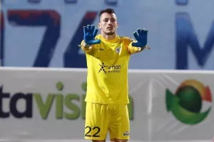 Εθνικός-ΑΕΚ: Κόλλησε... ξανά και γκέλαρε! (φώτος)