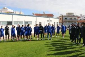 AΝΟ/Κοπή βασιλόπιτας και... τούρτα σε Χρυσοστόμου (φώτος)