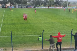 "Κόλλησε" τρίποντο και... φορτσάρει για άνοδο! (φώτος)